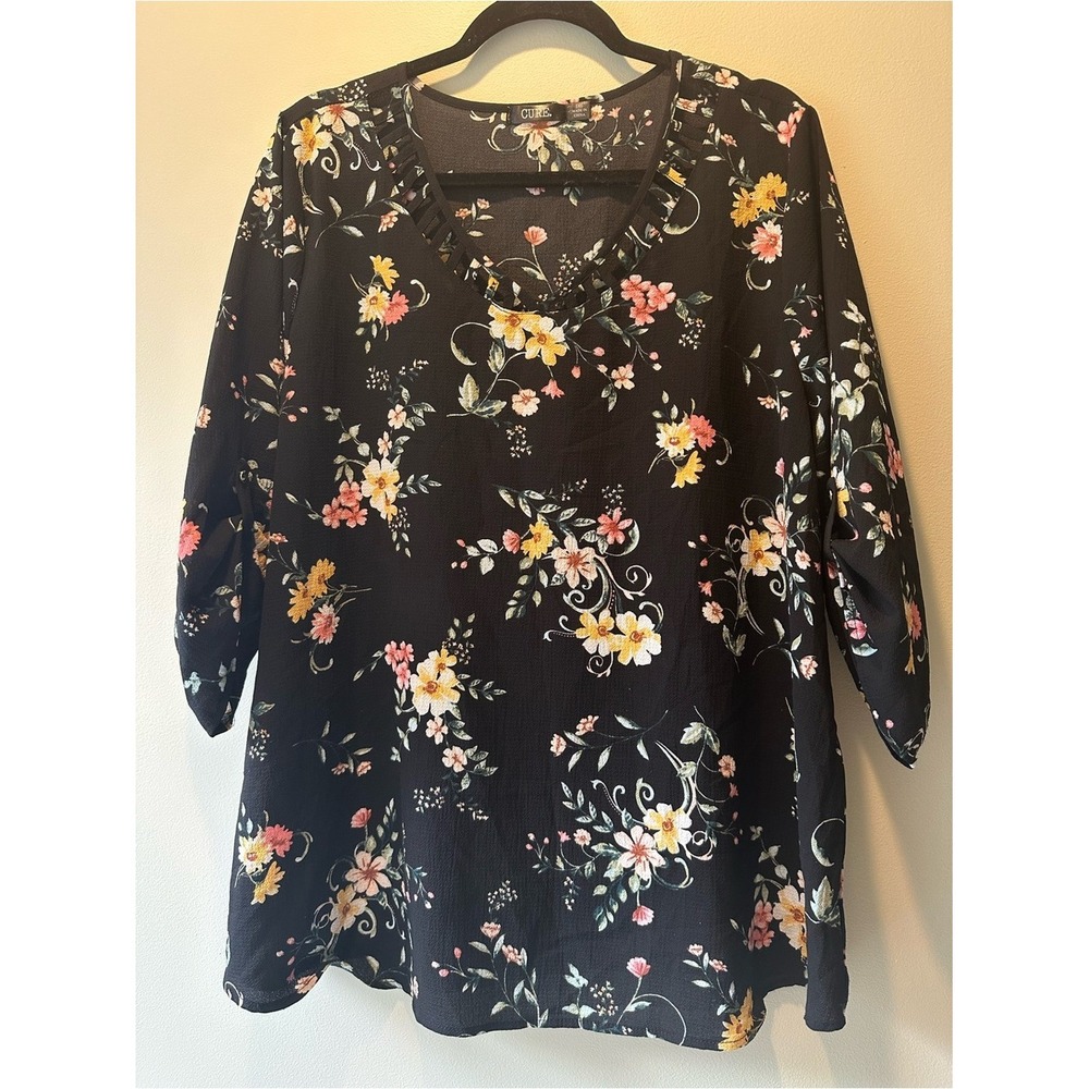 ☀️3/$15☀️Boho Cottagecore Cure.‎ Floral Blouse 3XL Black V-Neck